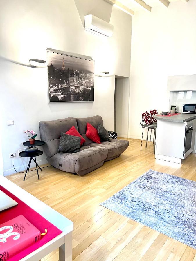 Апартаменты * Esclusivo & Moderno Roma Centro Campo De Fiori * Экстерьер фото